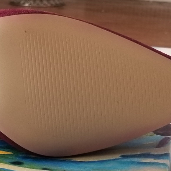 Aldo Bordeaux Knee High Stiletto Boot - Picture 4 of 4